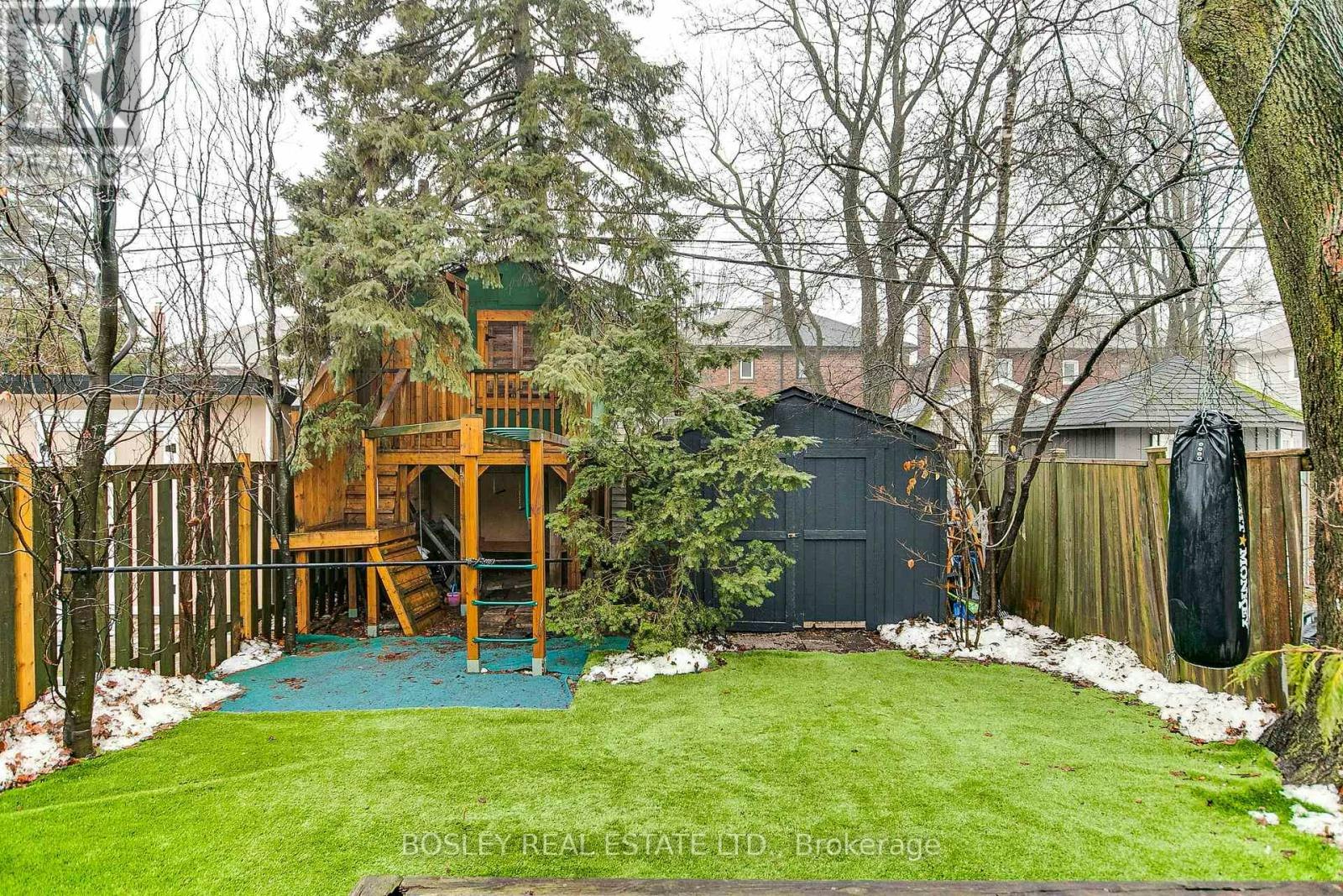 42 Thurston Road, Toronto, ON, M4S 2V7 - 43