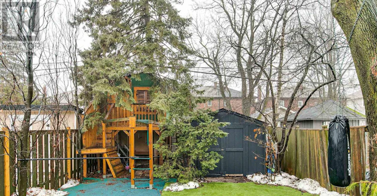42 Thurston Road, Toronto, ON, M4S 2V7 - 43