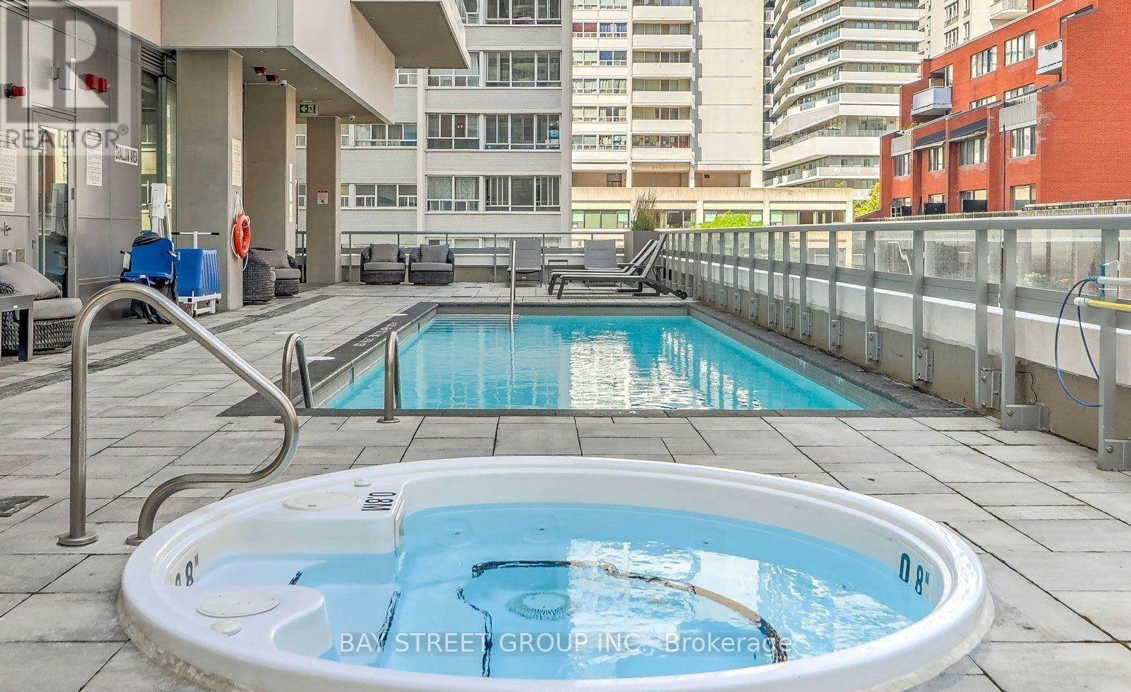 509-25 Holly Street, Toronto, ON, M4S 0E3 - 35