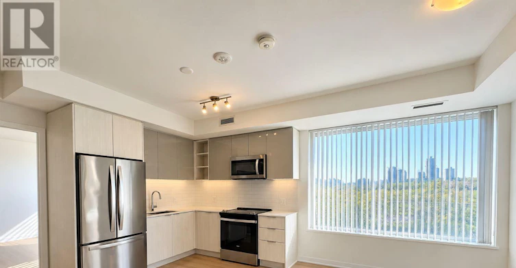509-25 Holly Street, Toronto, ON, M4S 0E3 - 2