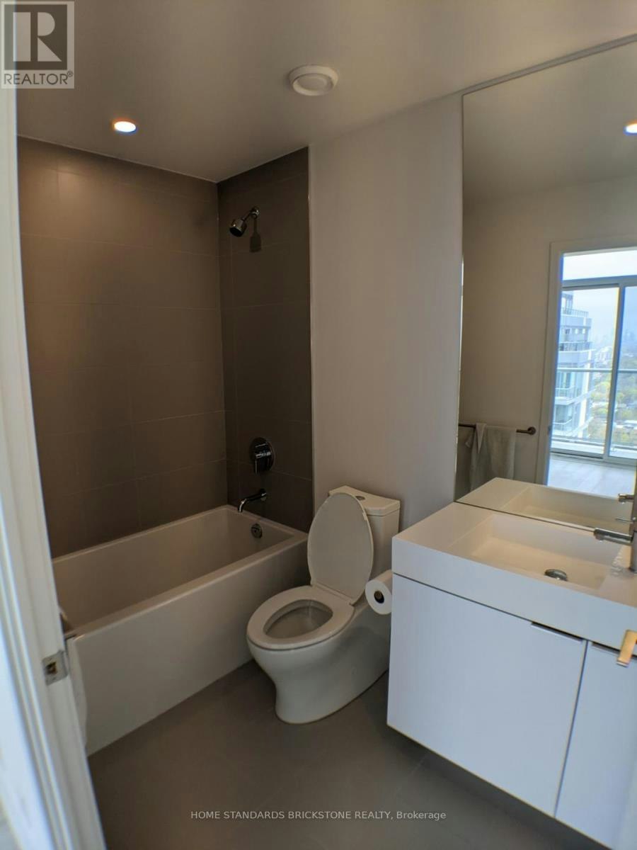 2312-33 Helendale Avenue, Toronto, ON, M4R 0A4 - 18