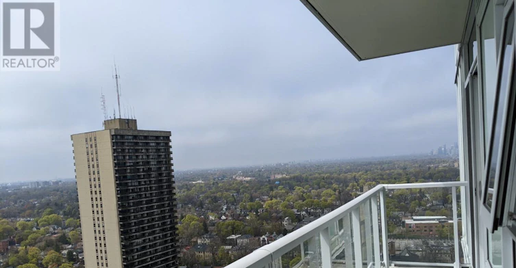 2312-33 Helendale Avenue, Toronto, ON, M4R 0A4 - 23