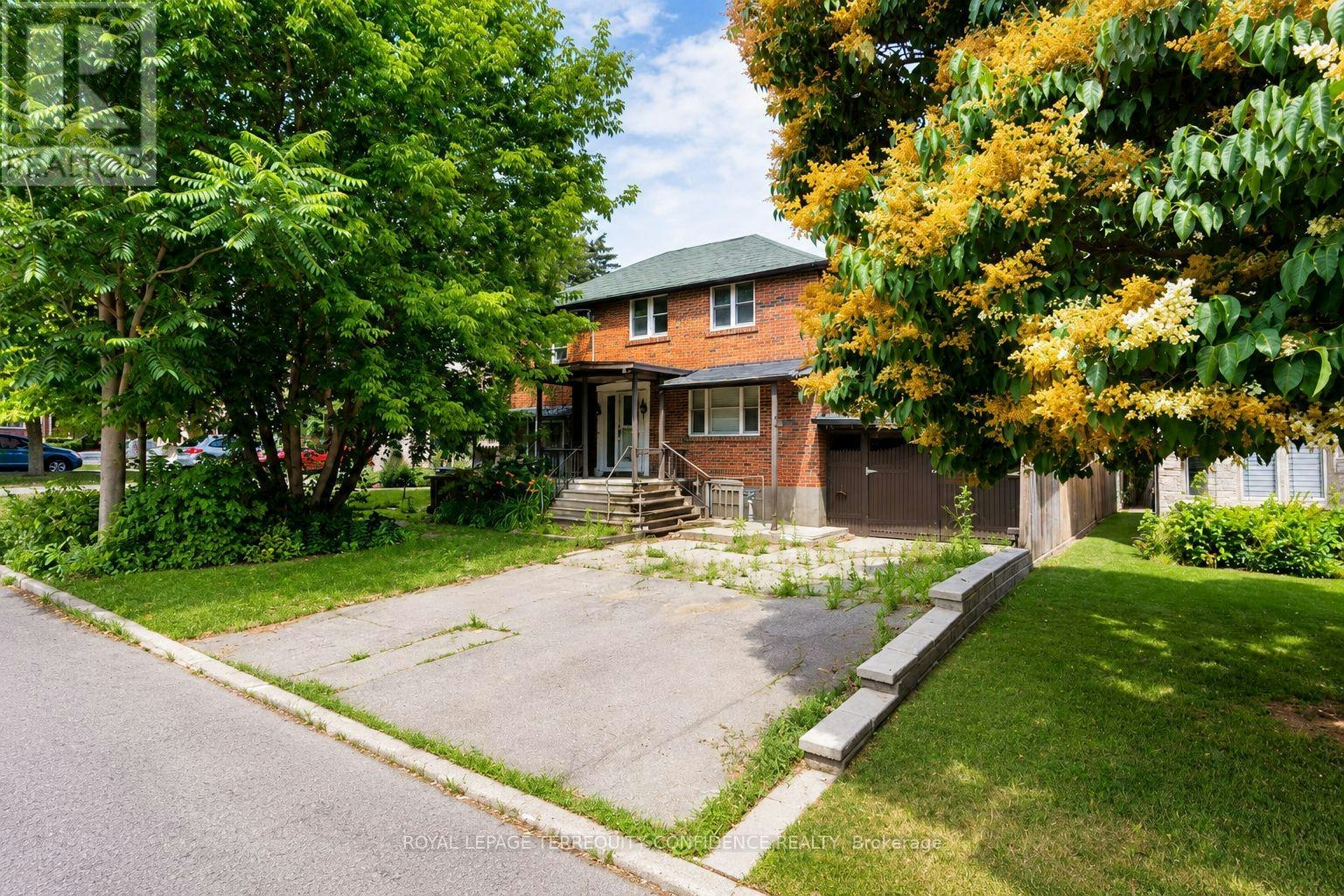 66 Burndale Avenue, Toronto, ON, M2N 1S7