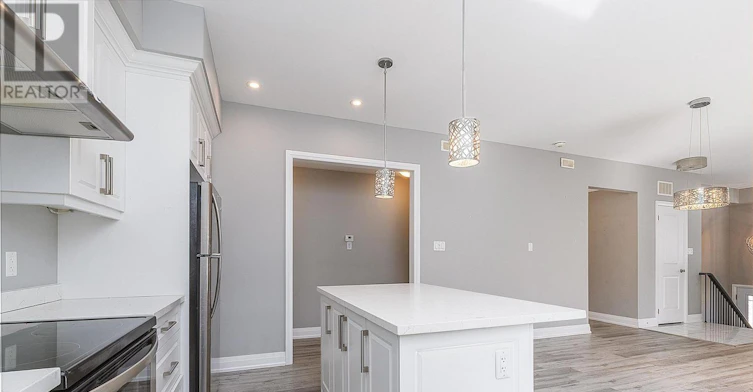 2-96 Cromwell Avenue, Oshawa, ON, L1J 4T6 - 11