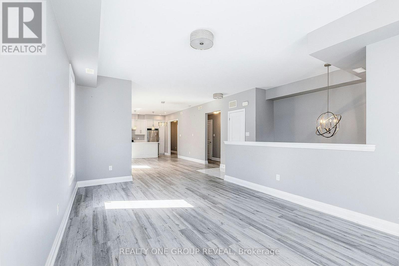 2-96 Cromwell Avenue, Oshawa, ON, L1J 4T6 - 5