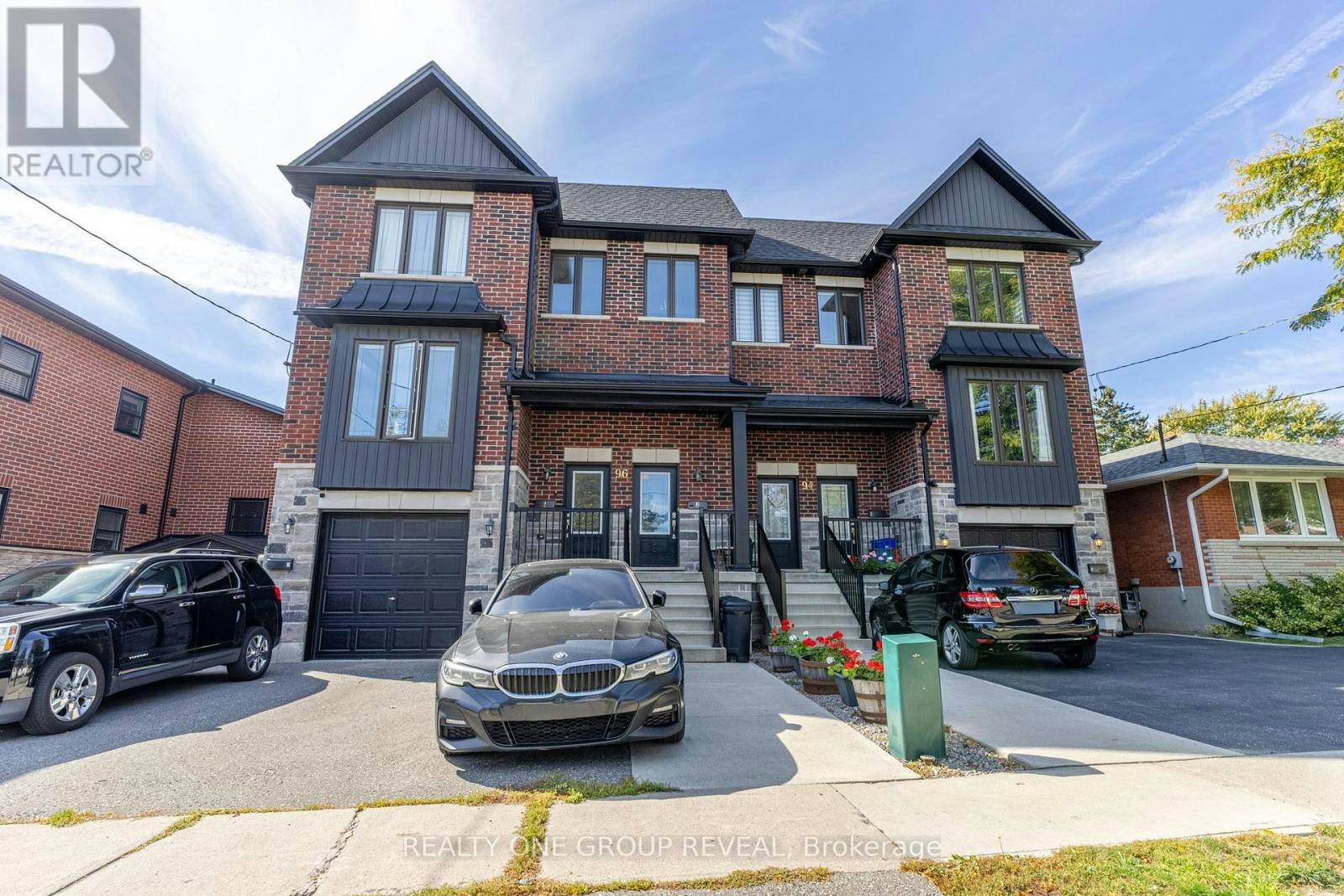 2-96 Cromwell Avenue, Oshawa, ON, L1J 4T6