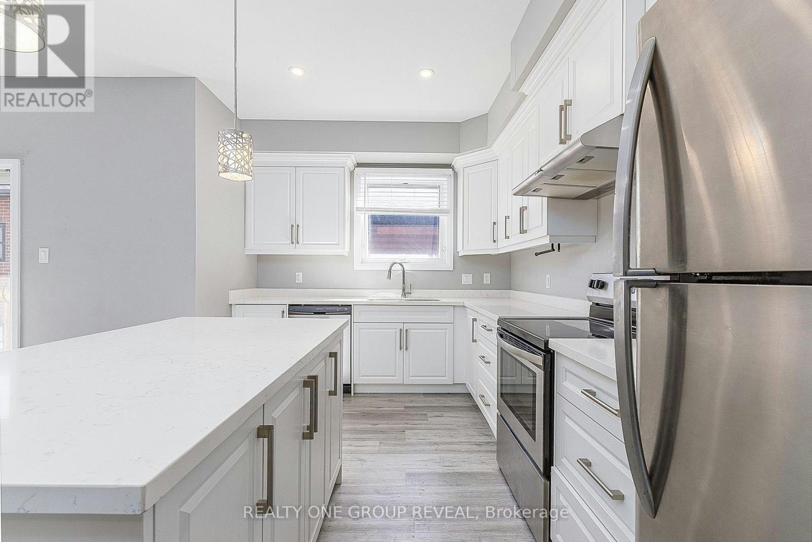 2-96 Cromwell Avenue, Oshawa, ON, L1J 4T6 - 10