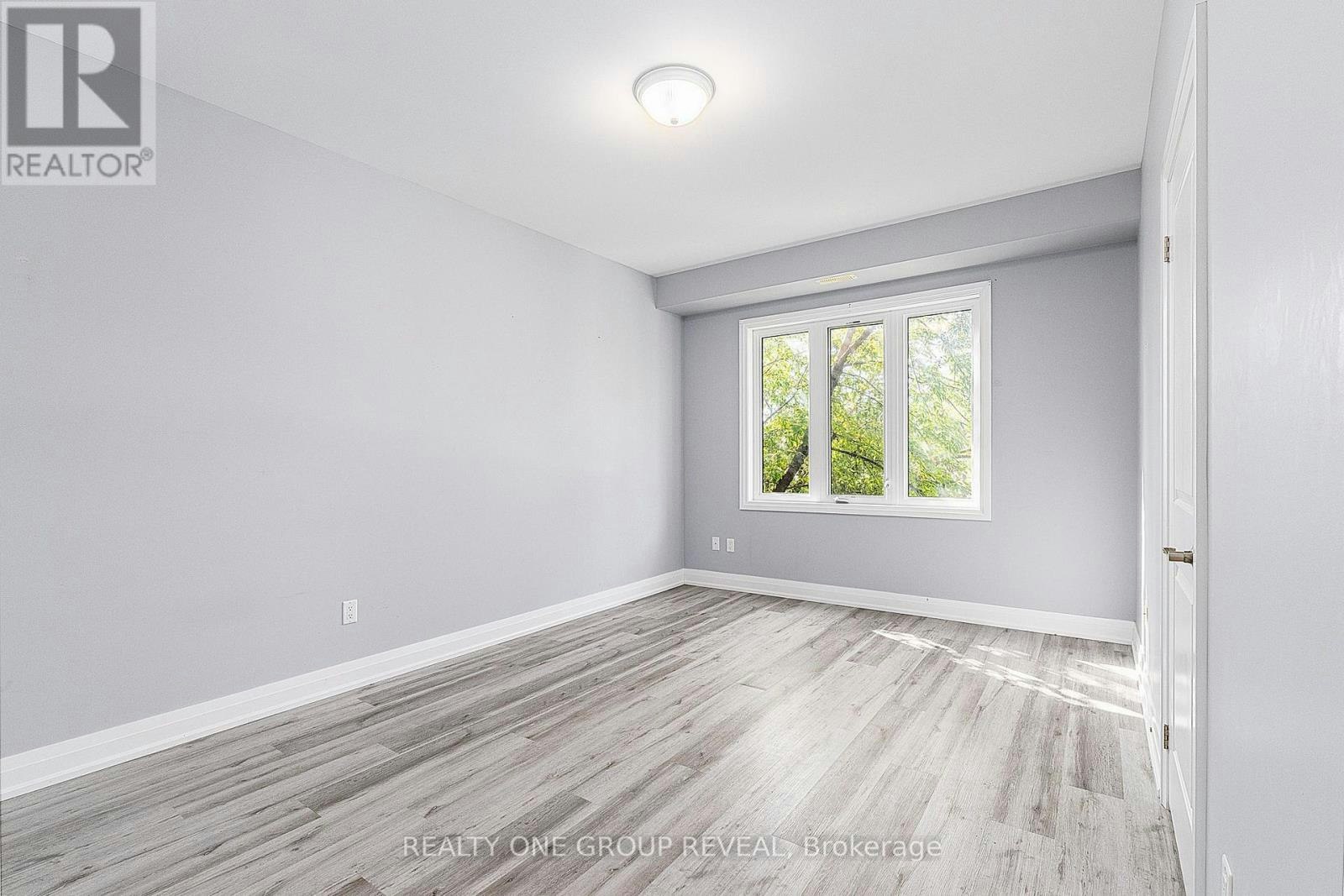 2-96 Cromwell Avenue, Oshawa, ON, L1J 4T6 - 17