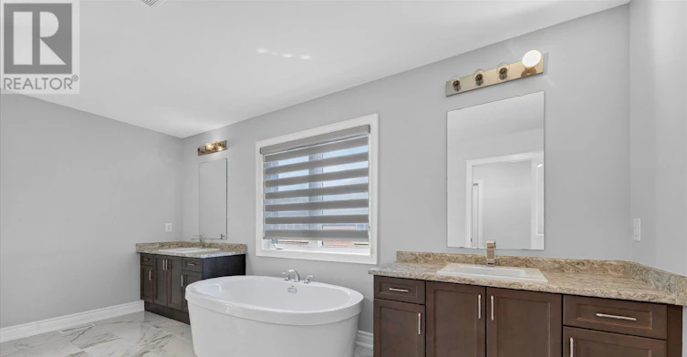 10 Hitching Post Road, Georgina, ON, L4P 2E7 - 25