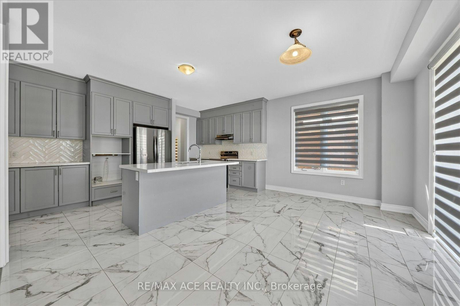 10 Hitching Post Road, Georgina, ON, L4P 2E7 - 15