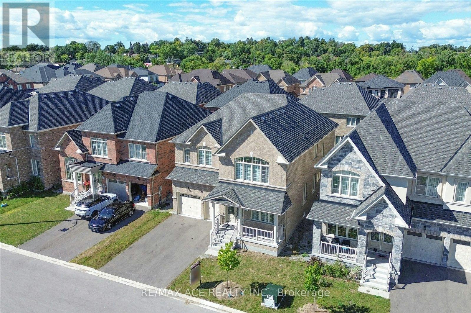 10 Hitching Post Road, Georgina, ON, L4P 2E7 - 5