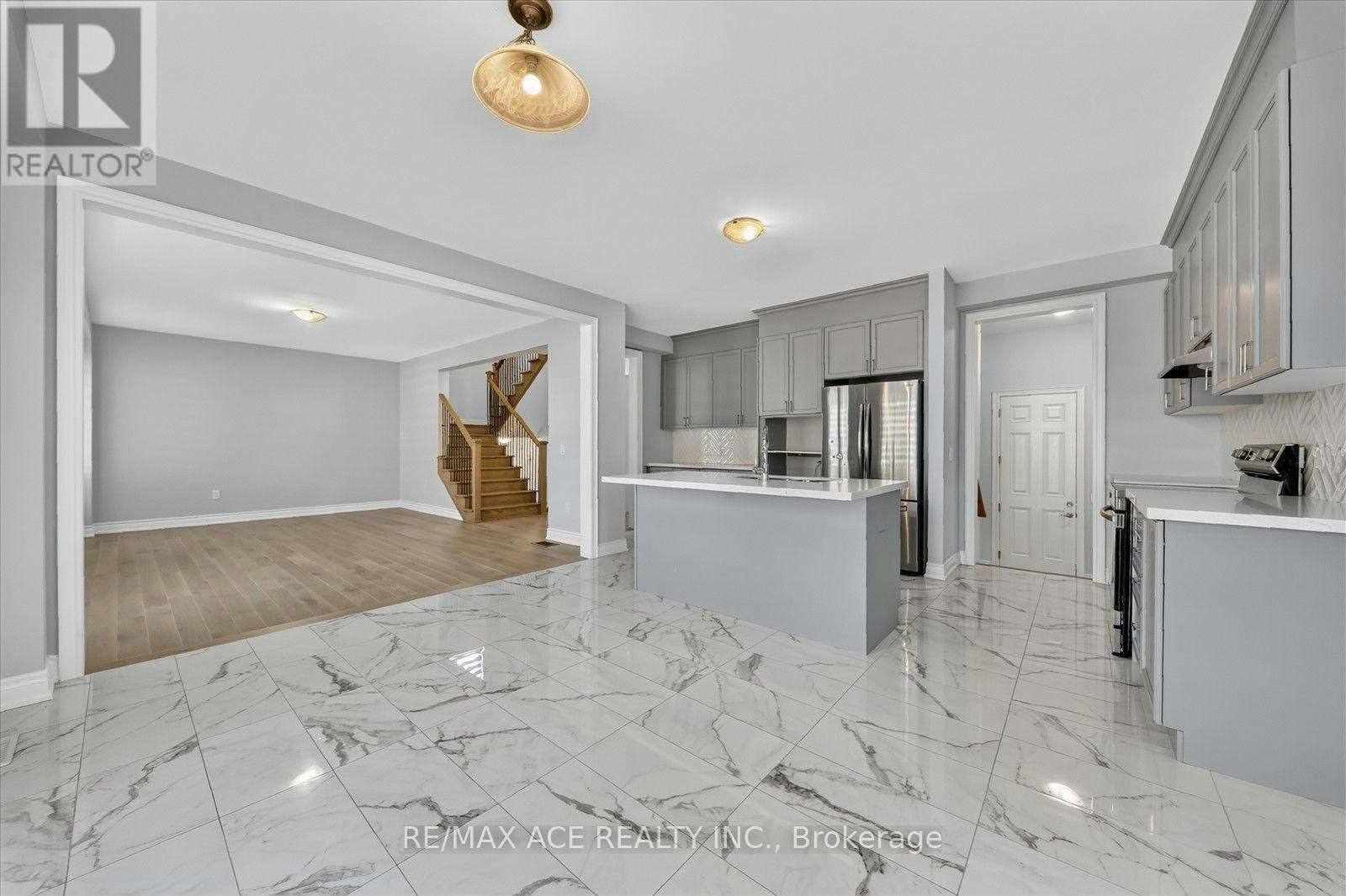 10 Hitching Post Road, Georgina, ON, L4P 2E7 - 16