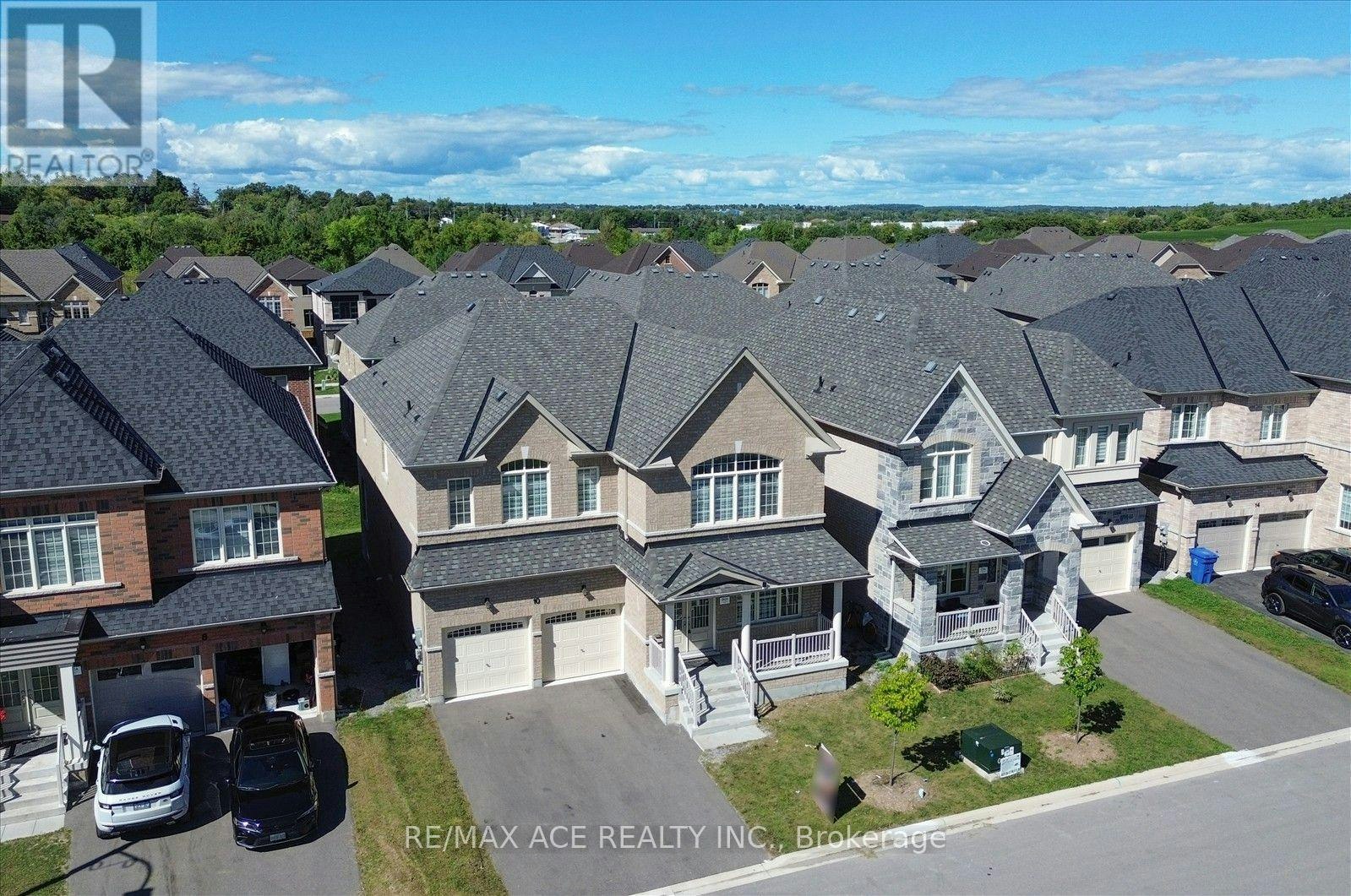 10 Hitching Post Road, Georgina, ON, L4P 2E7 - 3
