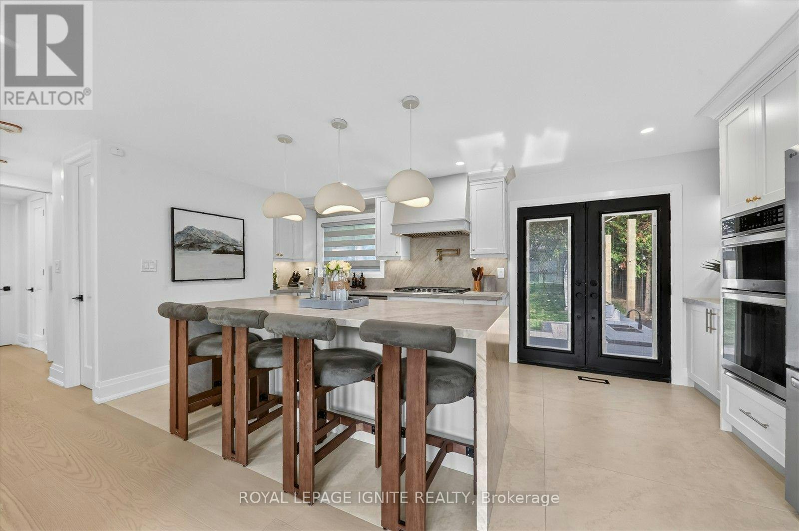 MAIN-103 Baker Street, Whitchurch-Stouffville, ON, L4A 4X9 - 15