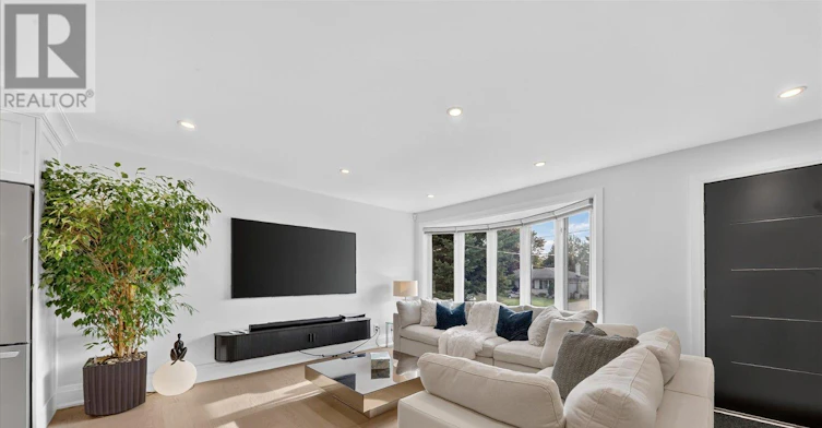 MAIN-103 Baker Street, Whitchurch-Stouffville, ON, L4A 4X9 - 9