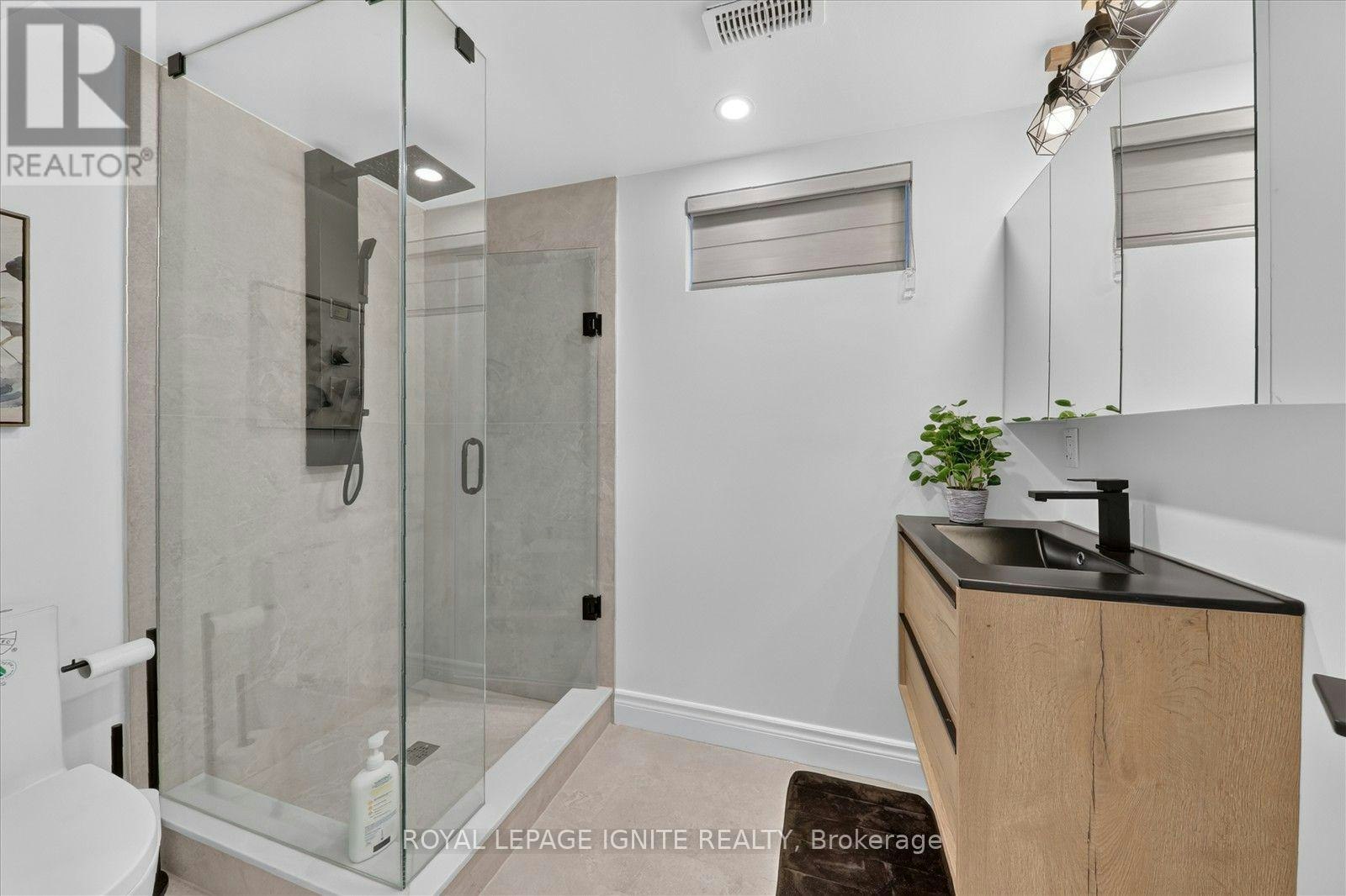 BSMT-103 Baker Street, Whitchurch-Stouffville, ON, L4A 4X9 - 15