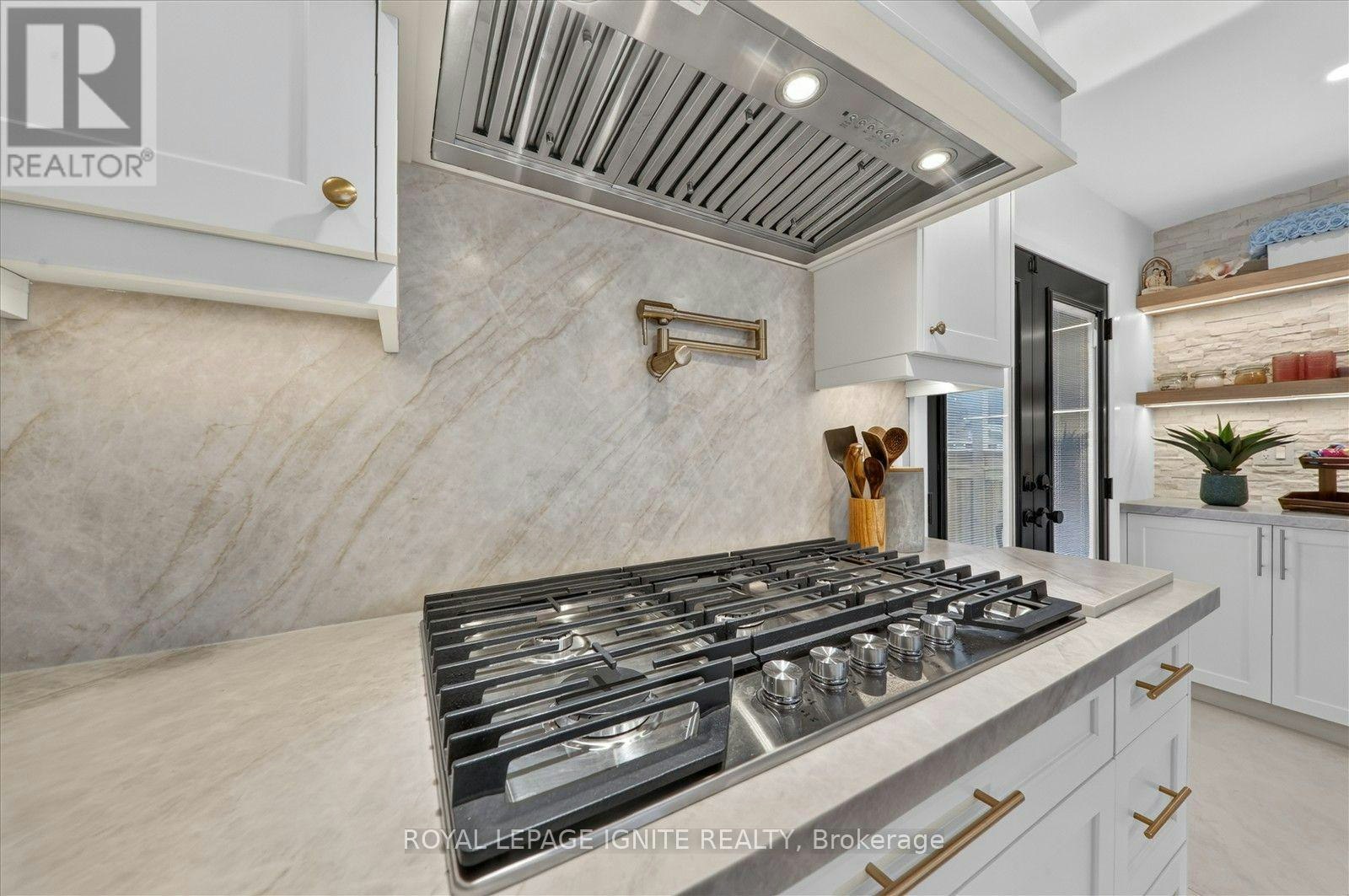 103 Baker Street, Whitchurch-Stouffville, ON, L4A 4X9 - 18