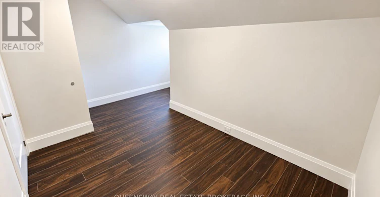 3-73 Mary Street, Barrie, ON, L4N 1T2 - 8