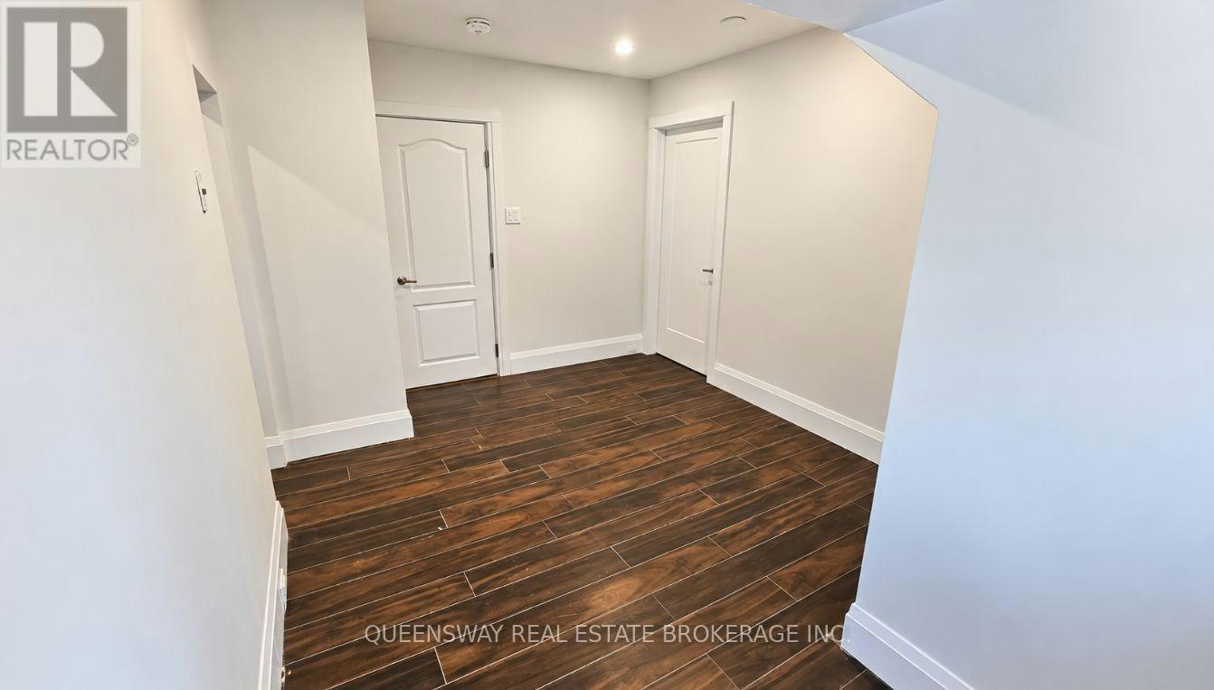 3-73 Mary Street, Barrie, ON, L4N 1T2 - 4
