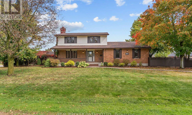 804 Pinewood Drive
