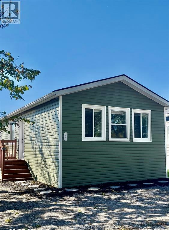 MOBILE 9-11408 46 County Rd, Lakeshore, ON, N0P 1J0