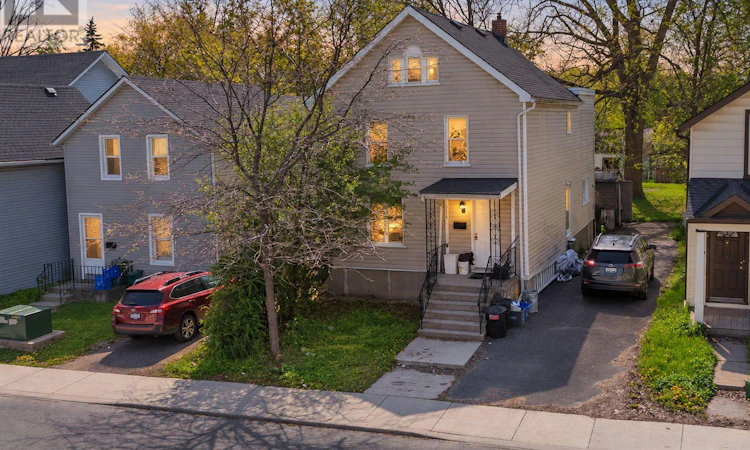 216 Alfred Street