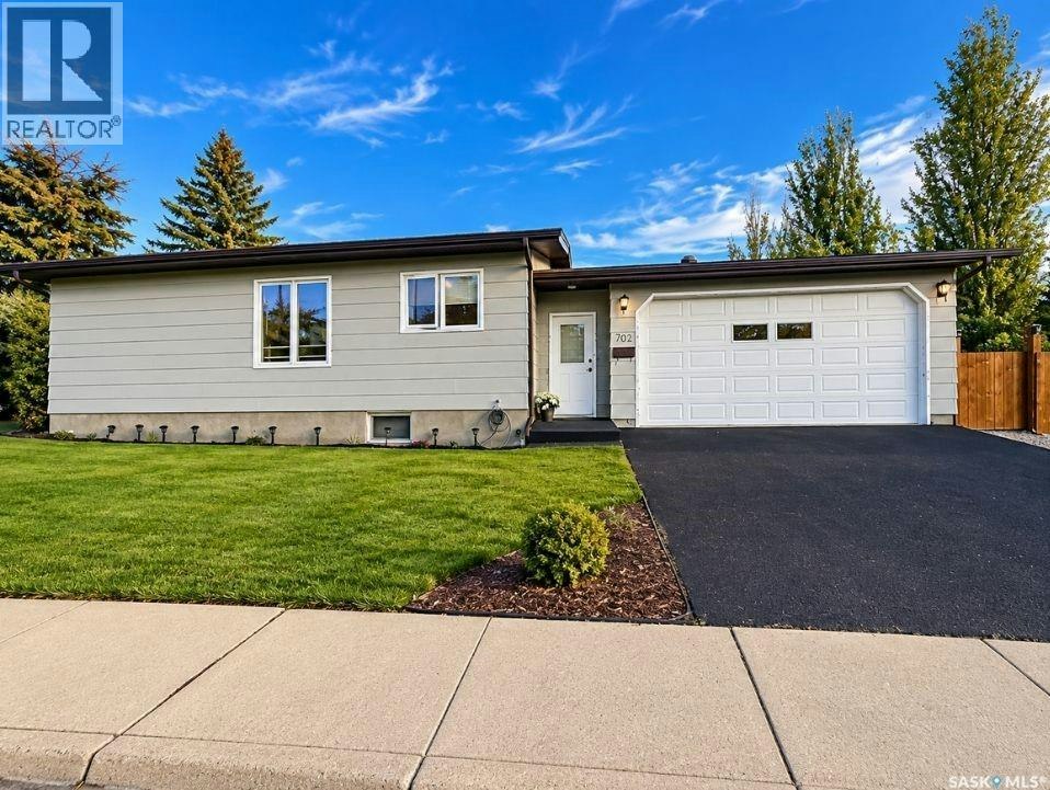 302 Cowie Crescent, Swift Current, SK, S9H 4W7