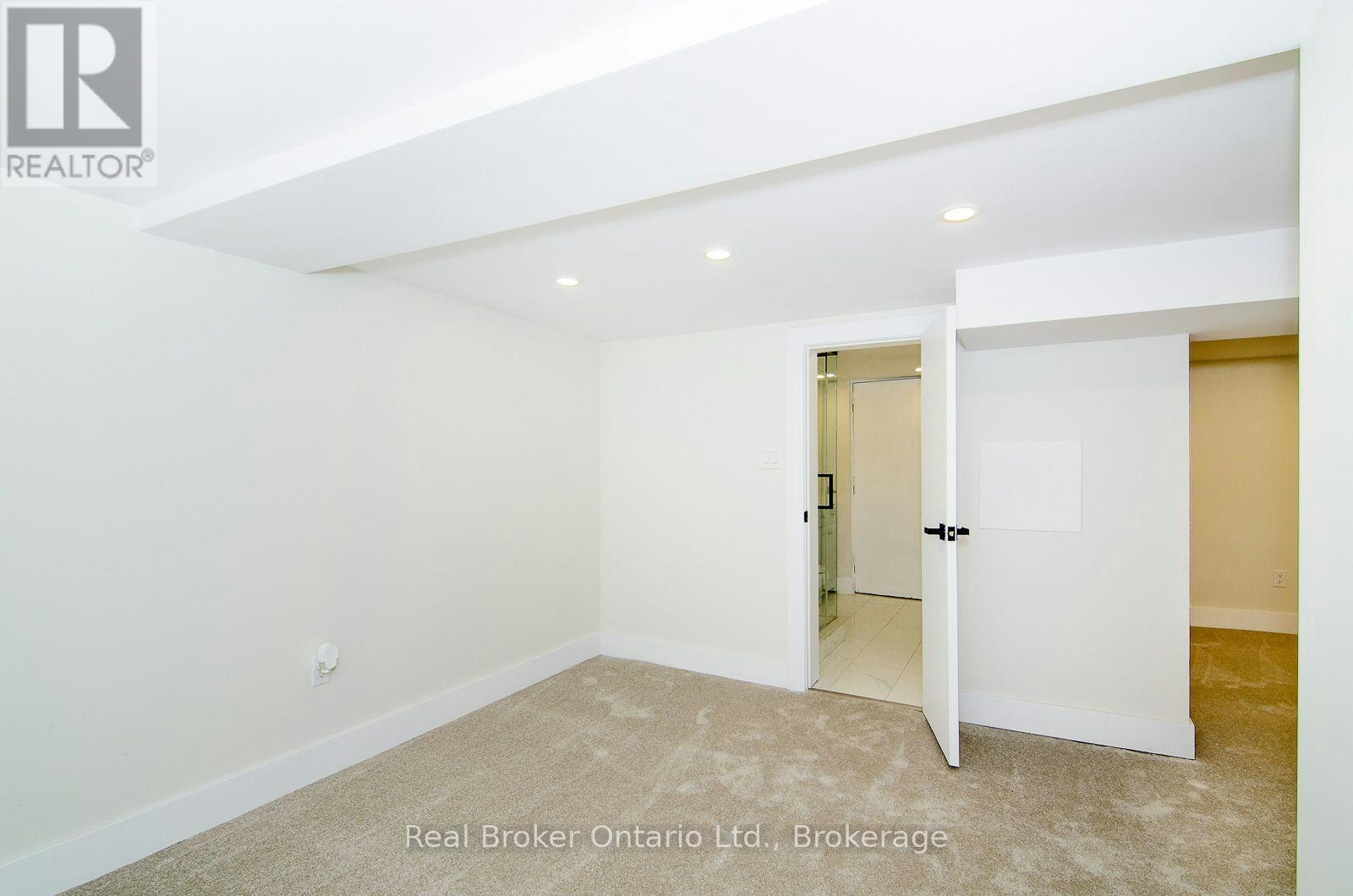 LOWER-1175 Dunsmure Road, Hamilton, ON, L8H 1K9 - 11