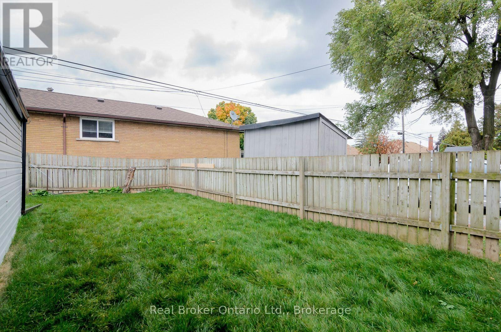 LOWER-1175 Dunsmure Road, Hamilton, ON, L8H 1K9 - 17