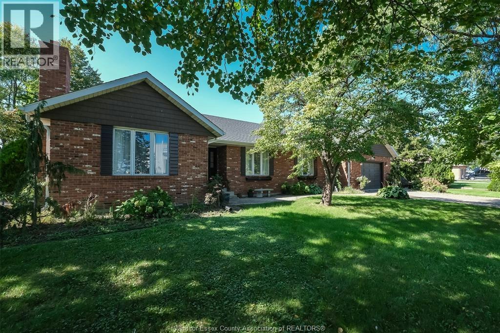 2585 Banwell, Tecumseh, ON, N8N 0G6