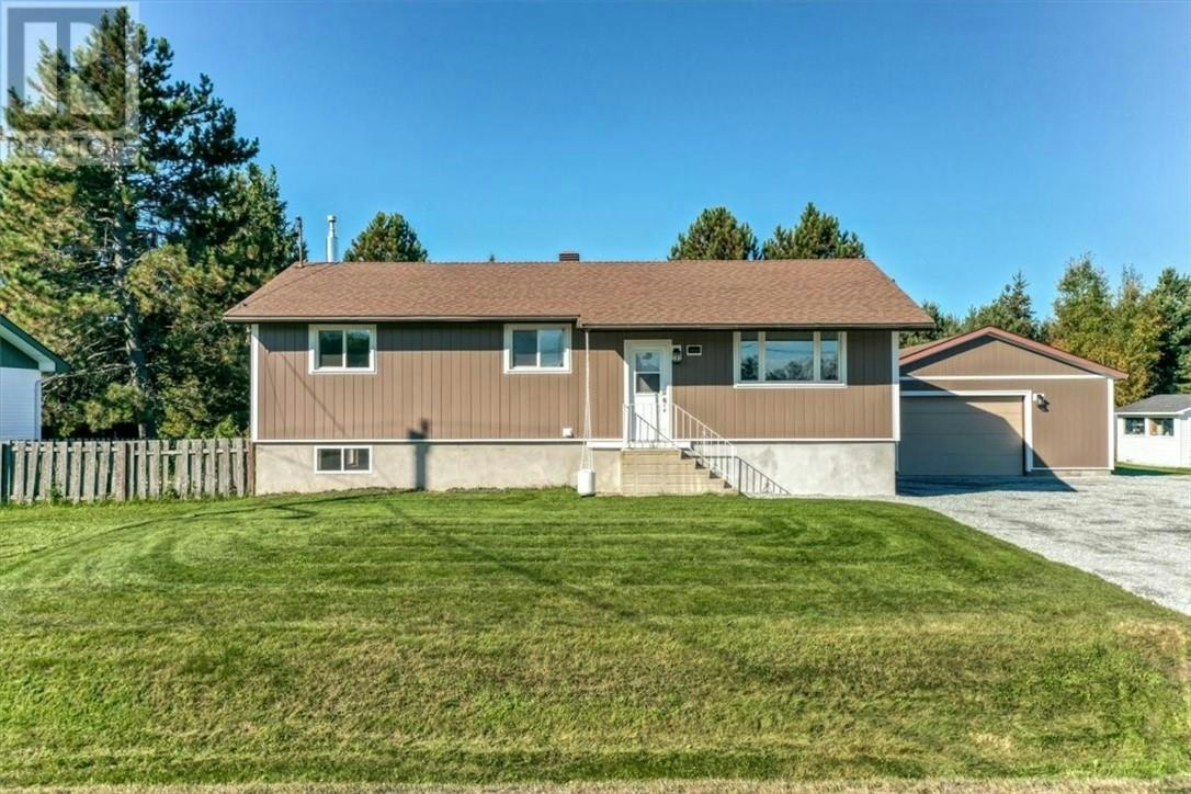 3141 Percy Avenue, Greater Sudbury, ON, P3N 1B1