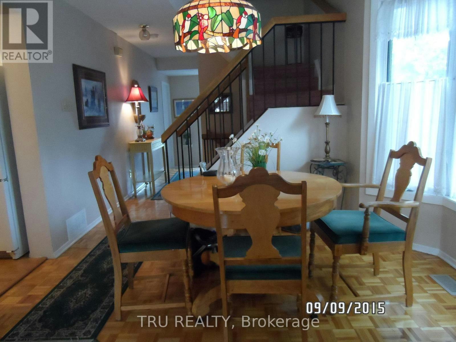 2A Millrise Lane, Ottawa, ON, K2G 5G1 - 5