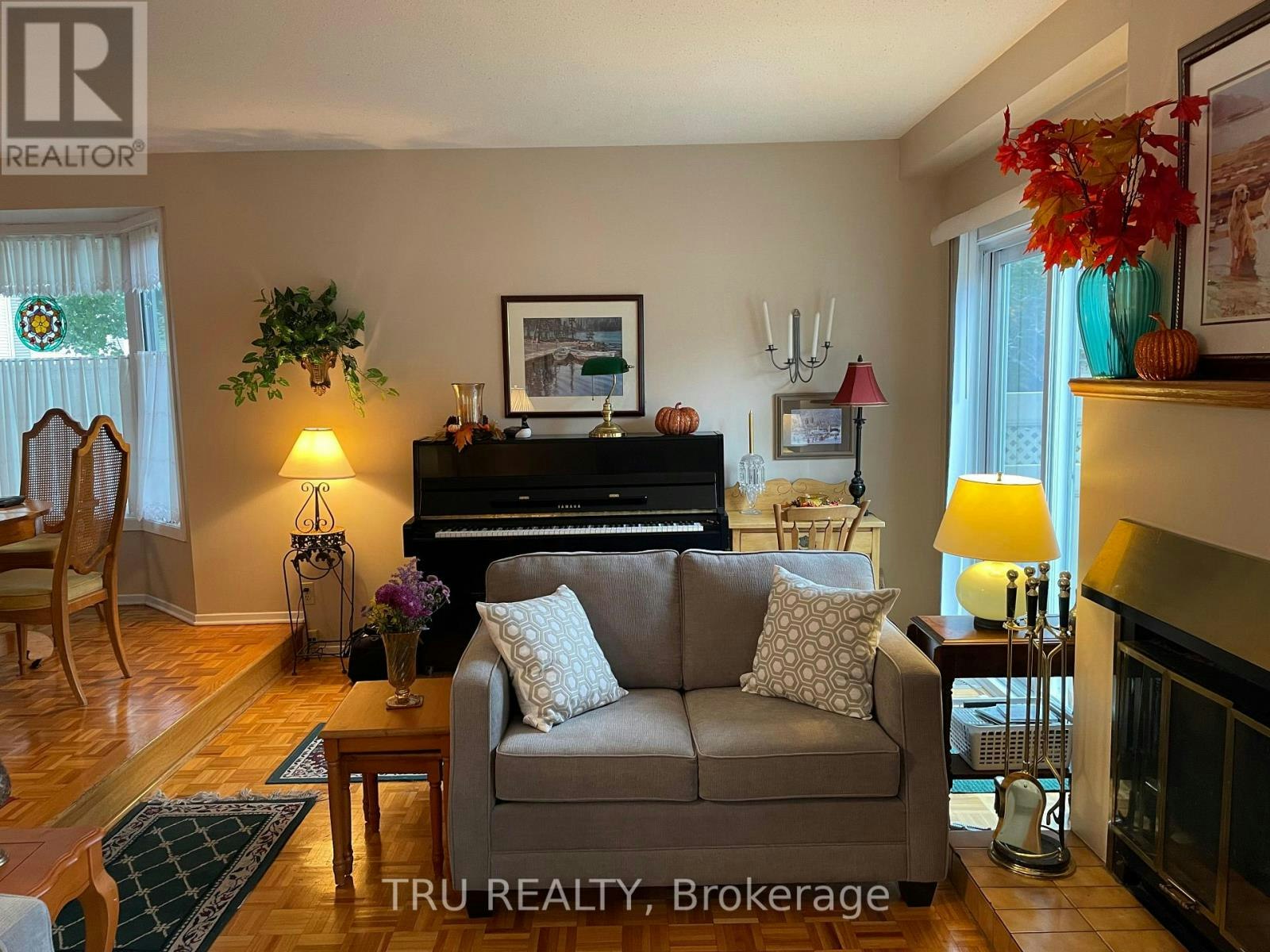 2A Millrise Lane, Ottawa, ON, K2G 5G1 - 7