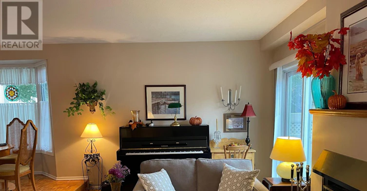2A Millrise Lane, Ottawa, ON, K2G 5G1 - 7