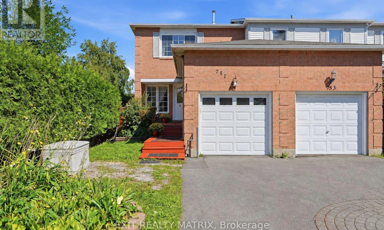 751 Clearcrest Crescent