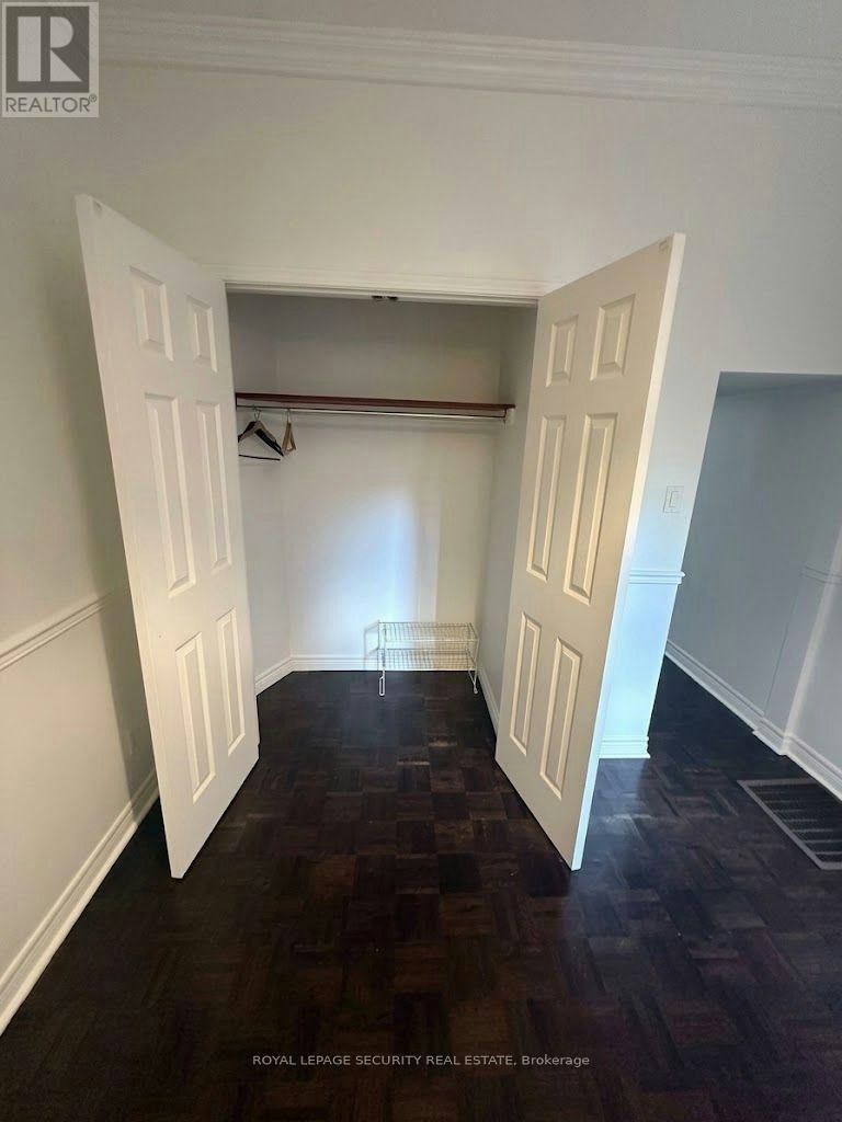 MAIN FLOOR-380 Crawford Street, Toronto, ON, M6J 2V9 - 8