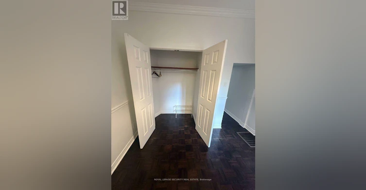 MAIN FLOOR-380 Crawford Street, Toronto, ON, M6J 2V9 - 8