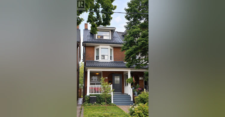 MAIN FLOOR-380 Crawford Street, Toronto, ON, M6J 2V9
