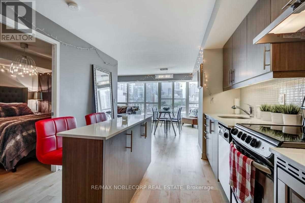 709-320 Richmond Street E, Toronto, ON, M5A 1P9 - 6