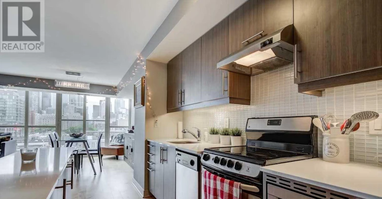709-320 Richmond Street E, Toronto, ON, M5A 1P9 - 9