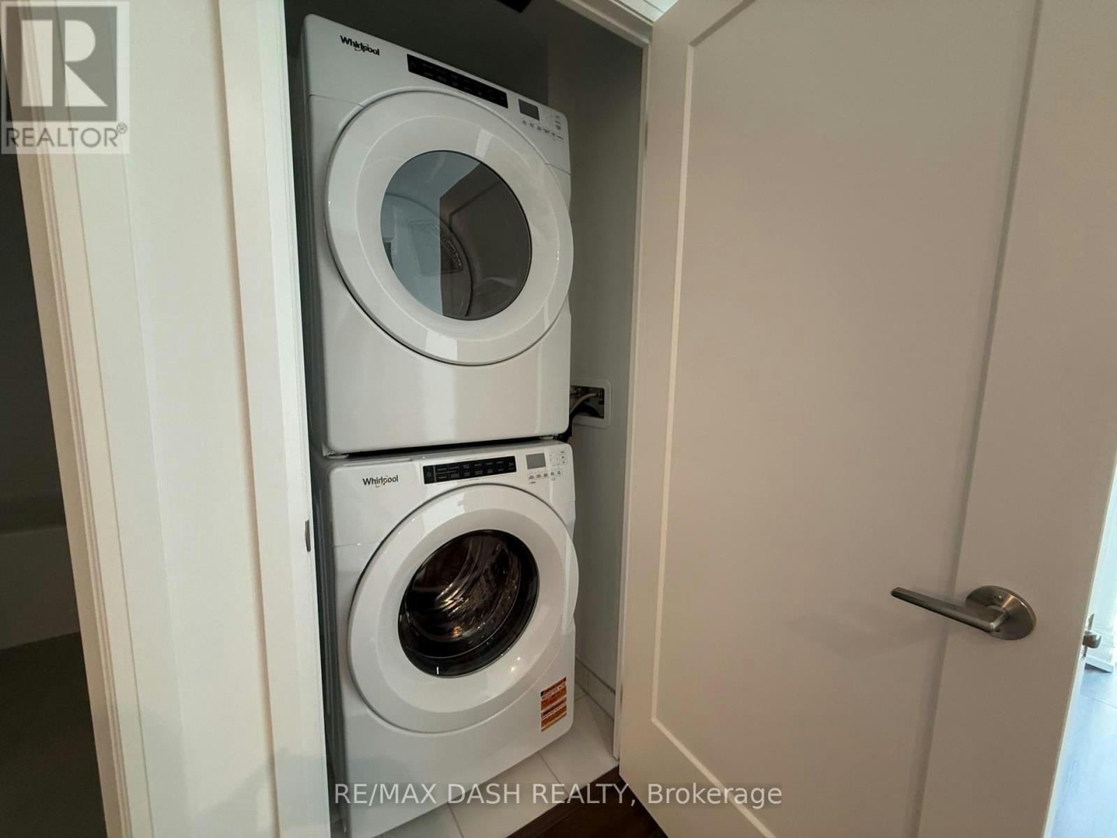 1004-20 Soudan Avenue, Toronto, ON, M4S 0E2 - 10