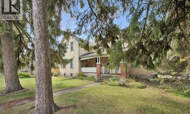 88 Arthur Street S