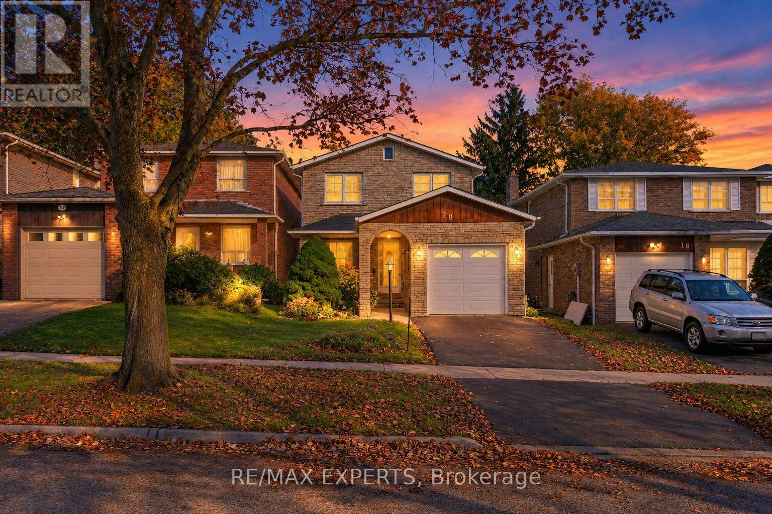 20 Charnwood Place, Markham, ON, L3T 5H3
