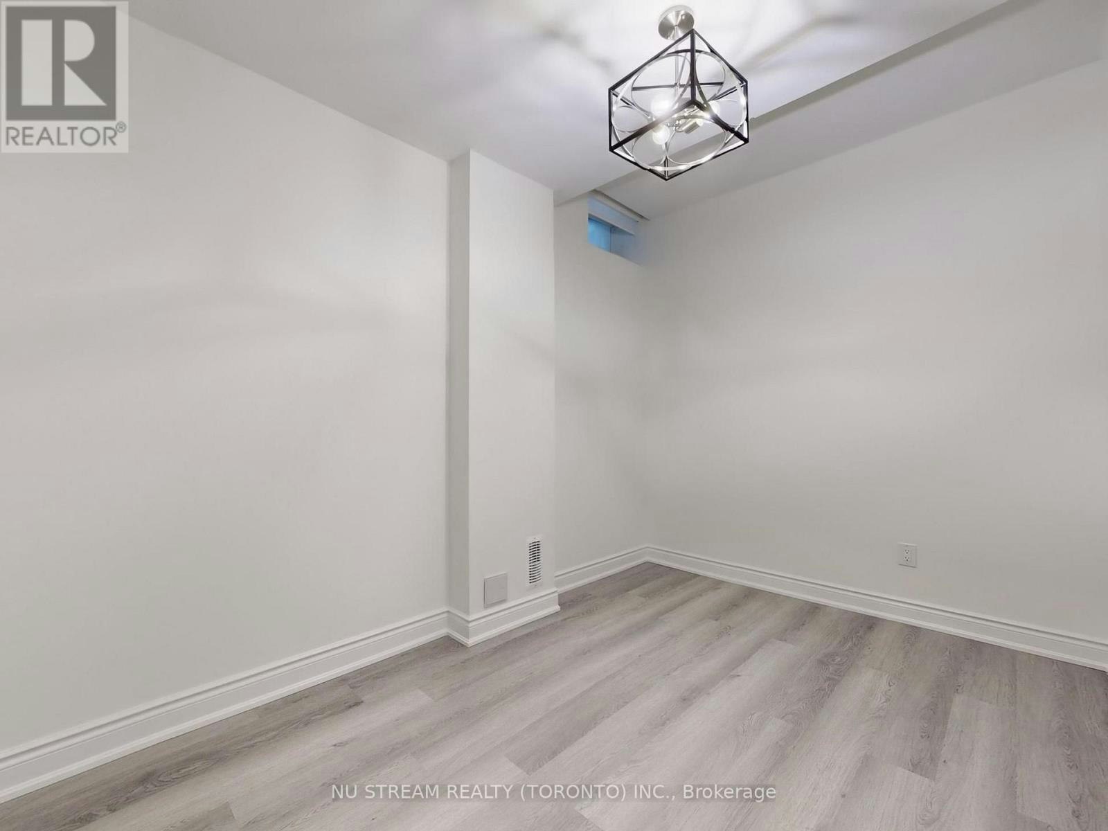 18 Wellman Drive, Richmond Hill, ON, L4E 1G1 - 27