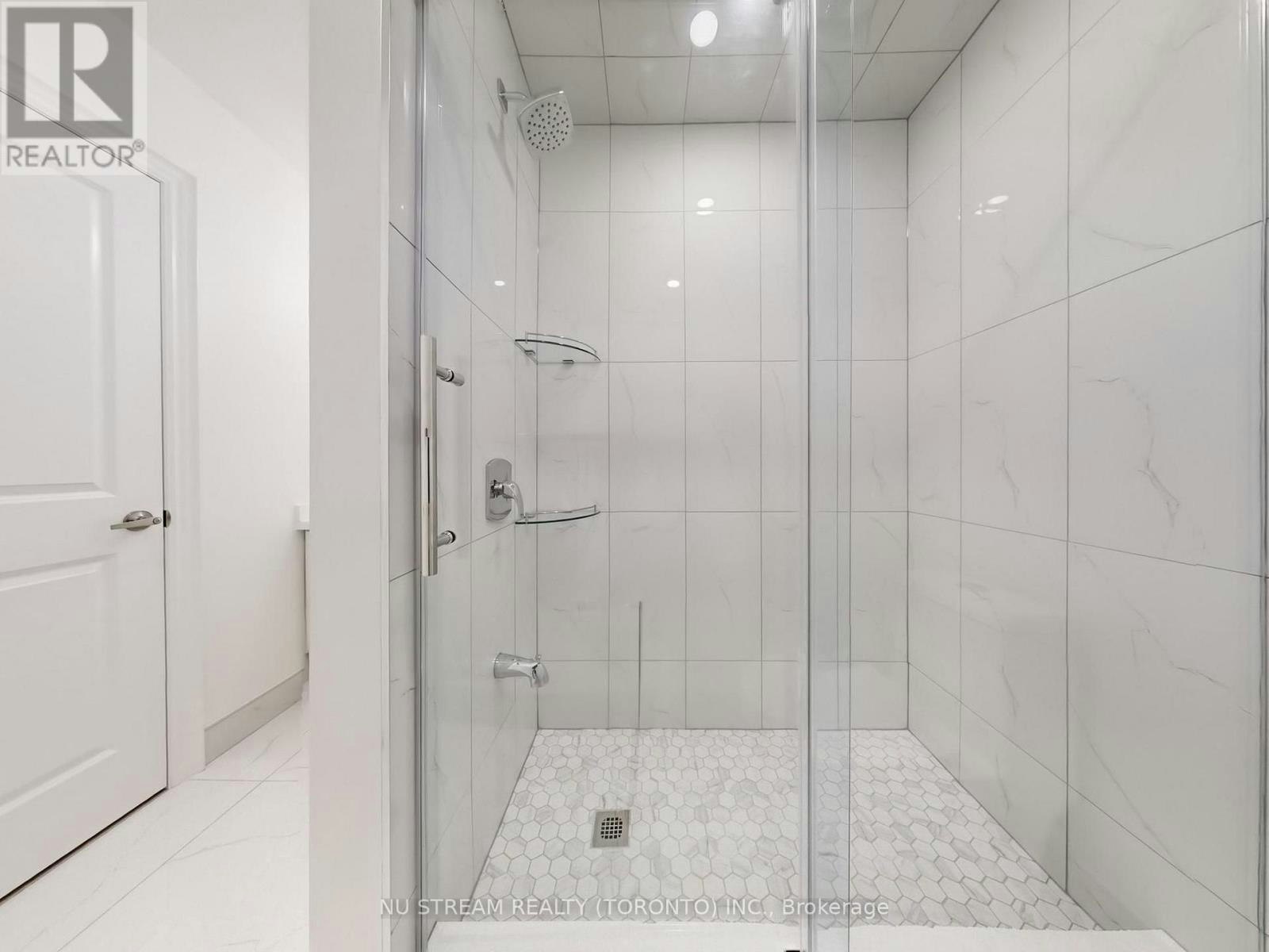 18 Wellman Drive, Richmond Hill, ON, L4E 1G1 - 36