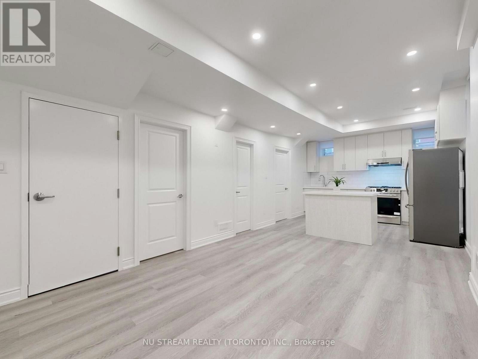 18 Wellman Drive, Richmond Hill, ON, L4E 1G1 - 13