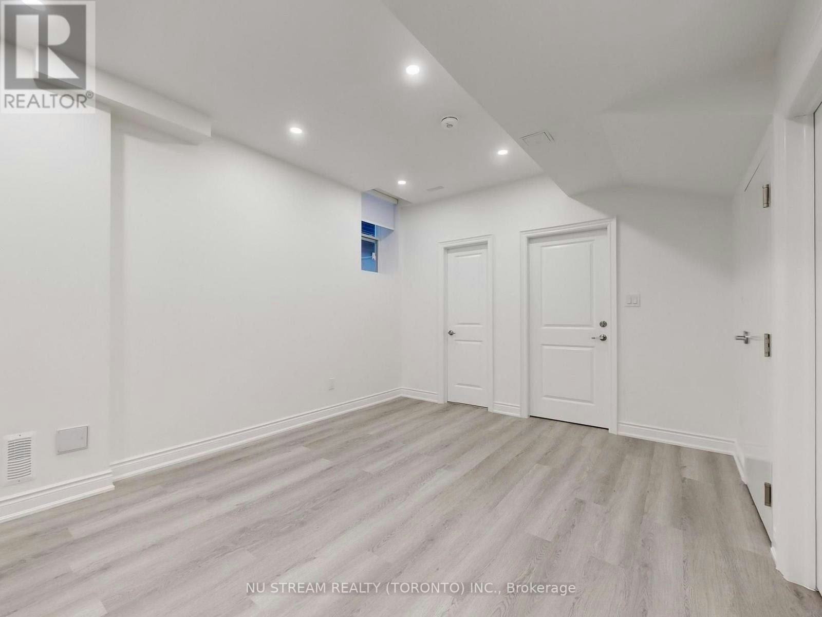 18 Wellman Drive, Richmond Hill, ON, L4E 1G1 - 10