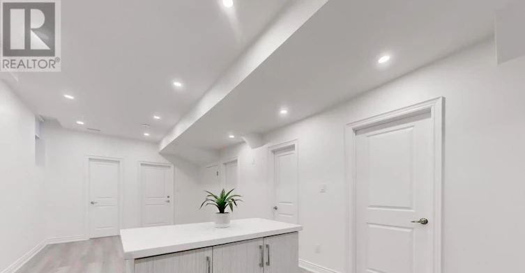18 Wellman Drive, Richmond Hill, ON, L4E 1G1 - 19