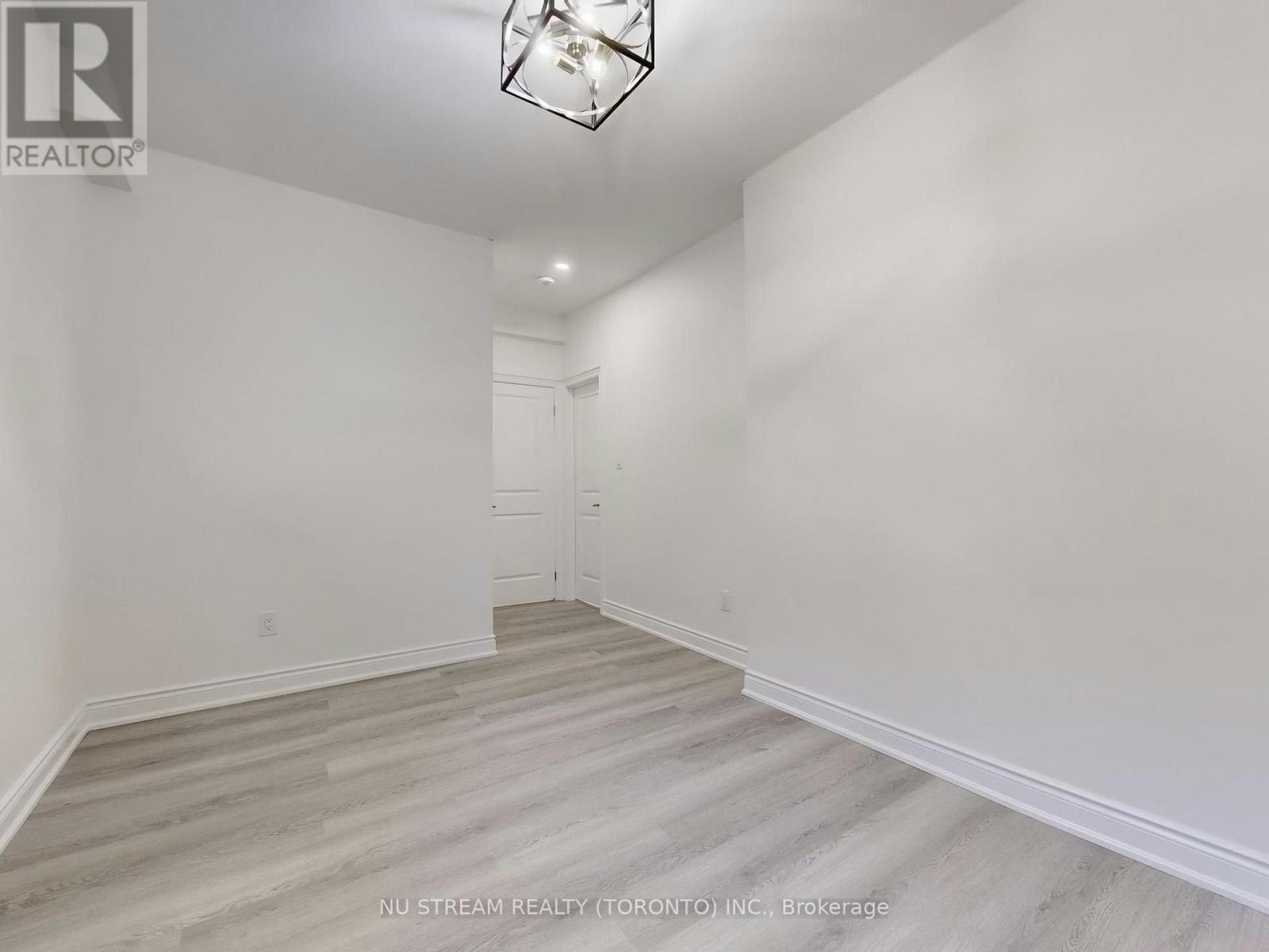 18 Wellman Drive, Richmond Hill, ON, L4E 1G1 - 25