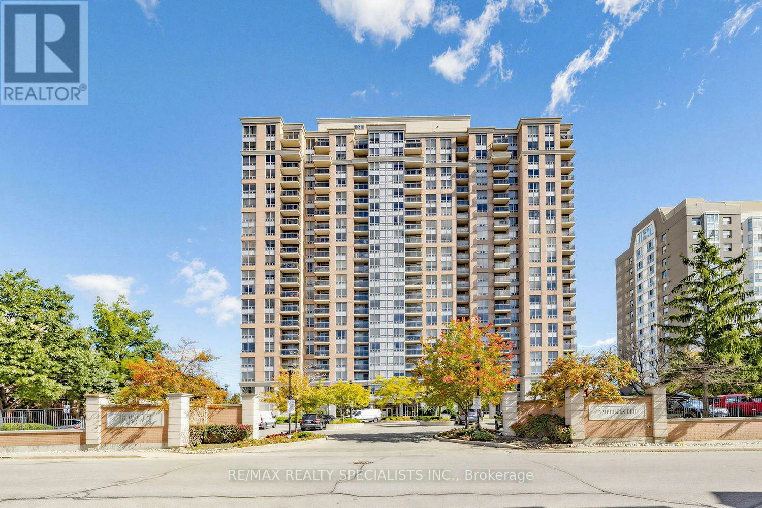 2011-55 Strathaven Drive W, Mississauga, ON, L5R 4G9